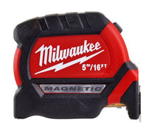 Load image into Gallery viewer, MILWAUKEE 5M/16FT AUTOLOCK MAGNETIC TAPE MEASURE 4932464665